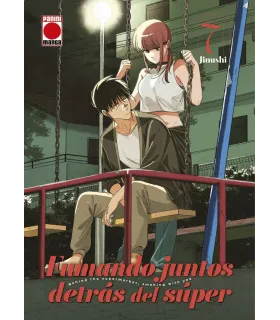 Fumando juntos detrás del súper Nº 07